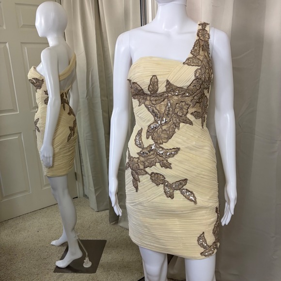 Sue Wong Dresses & Skirts - Sue Wong One Shoulder Cream Champagne Sequin Lace Pleated Cocktail Mini Dress
